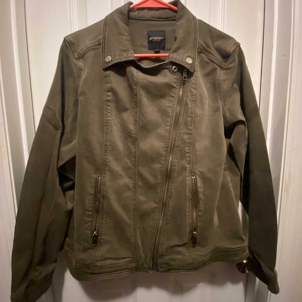 Liverpool Los Angeles denim jacket, size XL; gently worn; good condition.